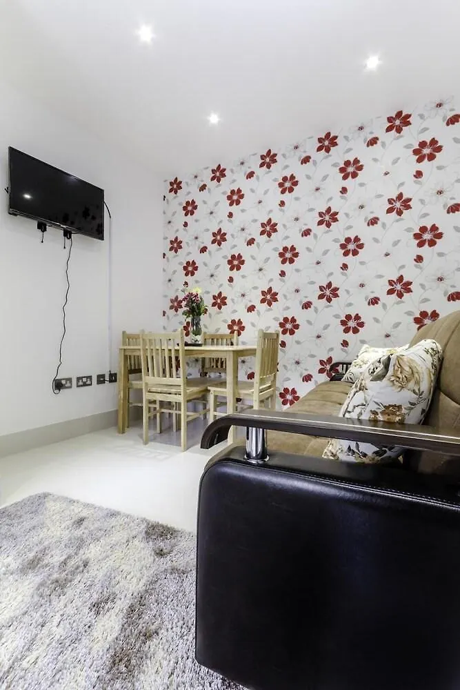 City Gate Serviced Apartments لندن